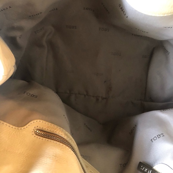 Tod’s Beige Hobo Bucket shoulder-bag - Picture 6 of 10